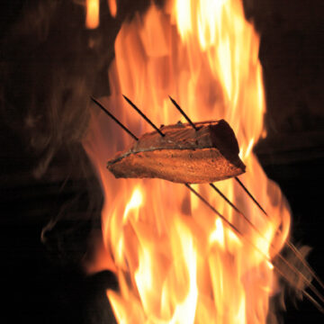 鰹の藁焼きタタキ